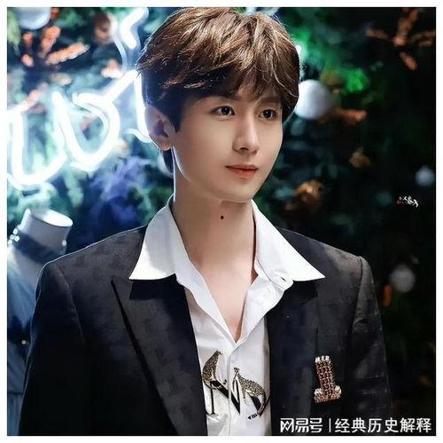 娱乐圈吃瓜元素表成毅,成毅在娱乐圈的瓜田漫步